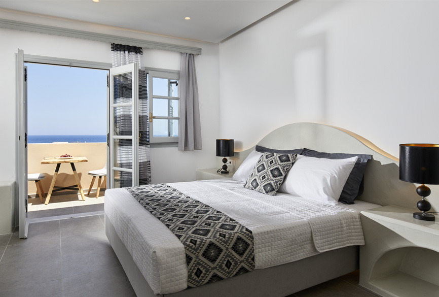 Executive Suite With Outdoor Heated Tub